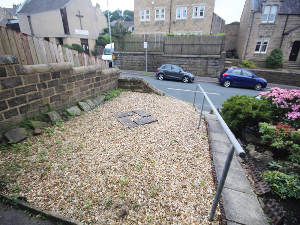 2 bedroom end terrace house To Let in Barnoldswick - IMG_3951.jpg
